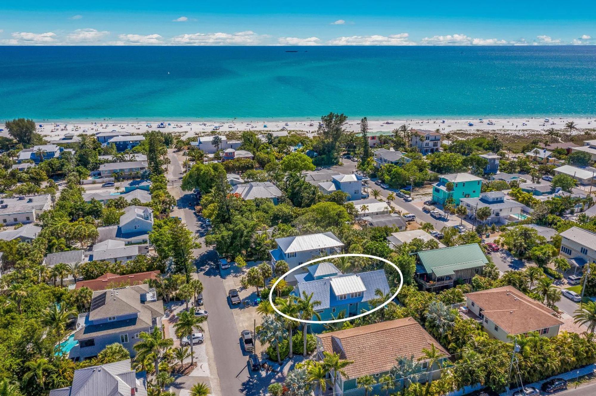 Pelican Paradise Anna Maria Exterior photo